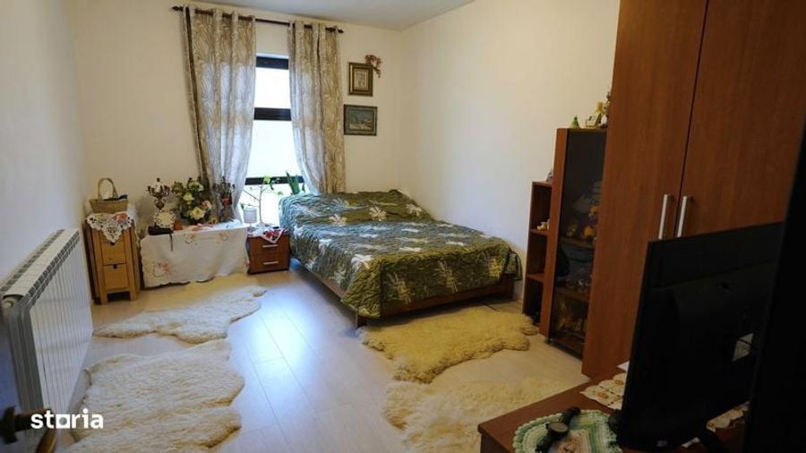 Casă cu 4 camere cu Teren 334 Mp în Valea Călugărească