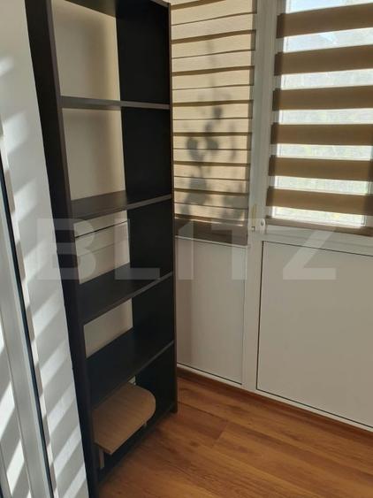 Apartament cu 2 camere semidecomandat, mobilat în Micro 6