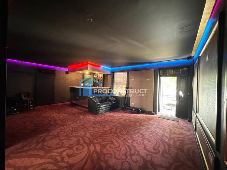 Spațiu comercial, de 80 mp, în Complex Studențesc