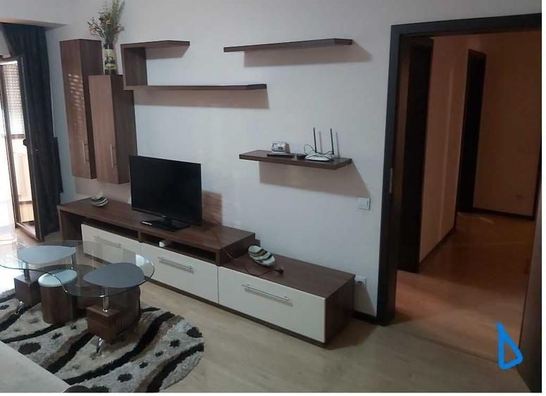 Apartament cu 2 camere decomandat în Popa Șapcă