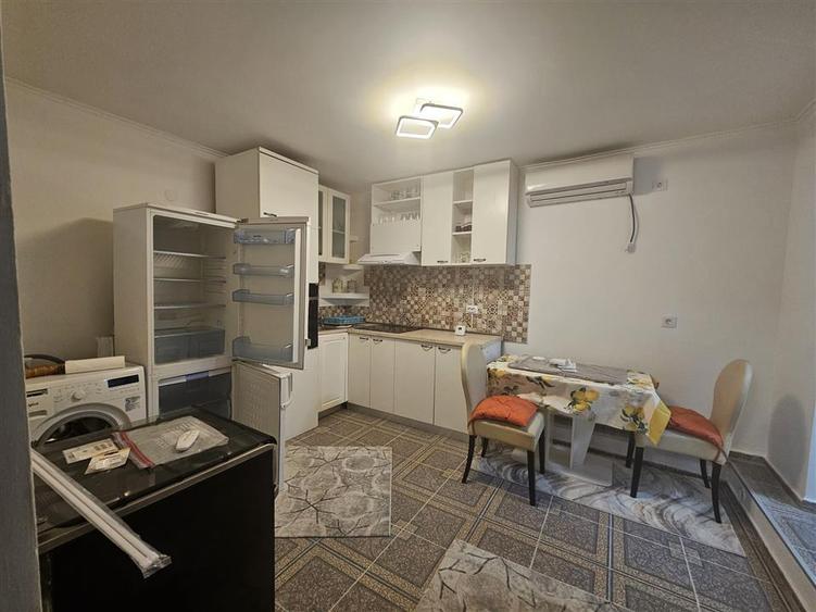 Apartament cu 2 camere nedecomandat, mobilat în Tudor Vladimirescu