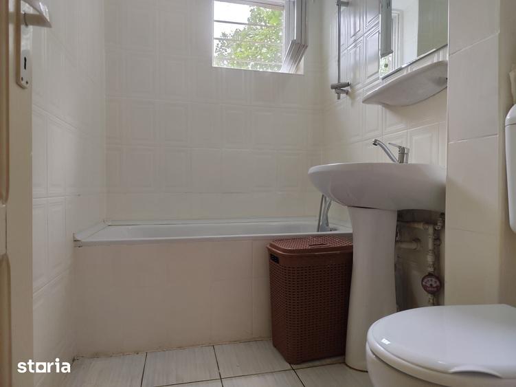 Apartament cu 2 camere semidecomandat în Ultracentral