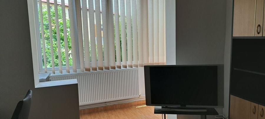 Apartament cu 2 camere semidecomandat în Dâmbovița