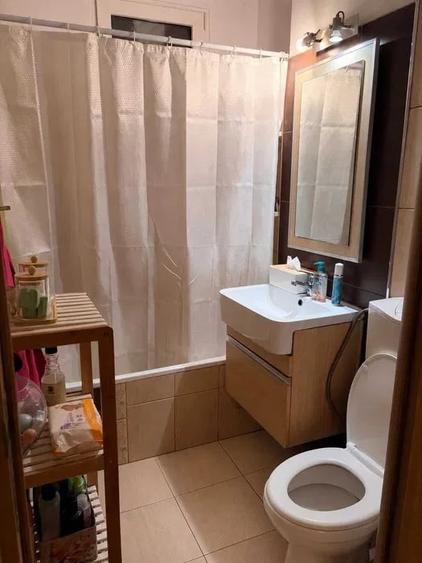 Apartament 2 camere, semidecomandat, 57 mp, balcon, metrou aproape, 1 Mai - 5