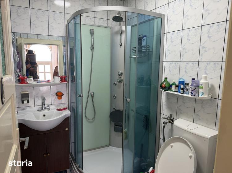 Casă cu 3 camere cu Teren 225 Mp în Valea Aurie