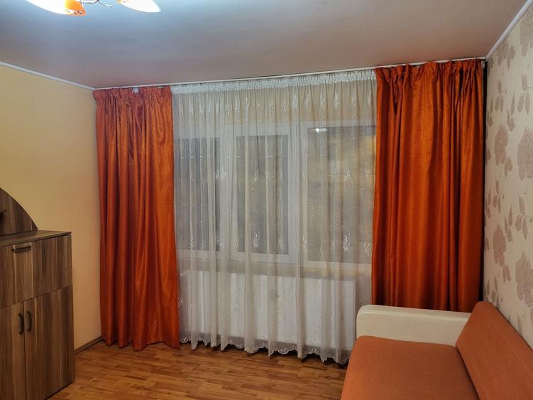 Garsonieră decomandată în Drumul Carului