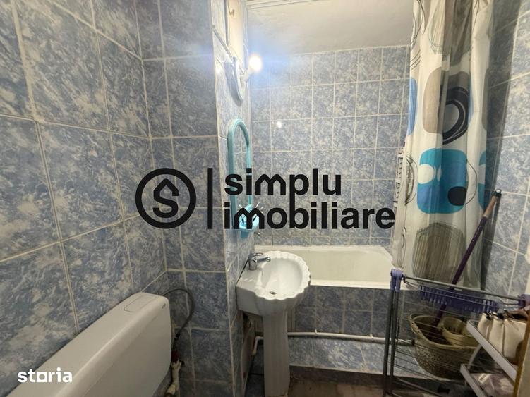 Apartament cu 2 camere decomandat în 1 Mai