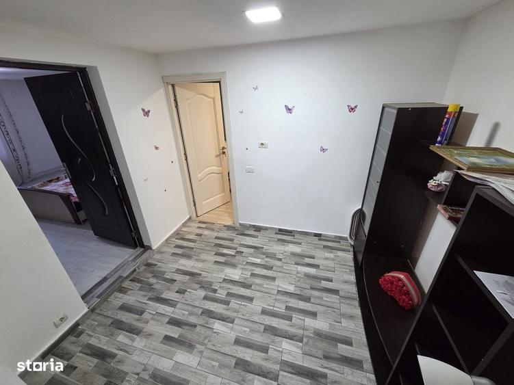 Casă cu 3 camere decomandat cu Teren 1020 Mp în Somova