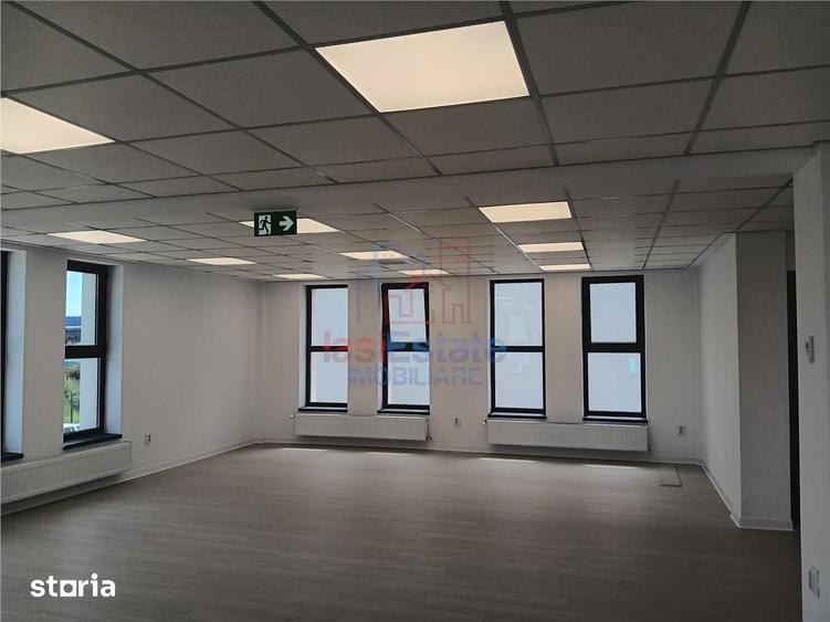 Spațiu comercial, de 108 mp, în Miroslava