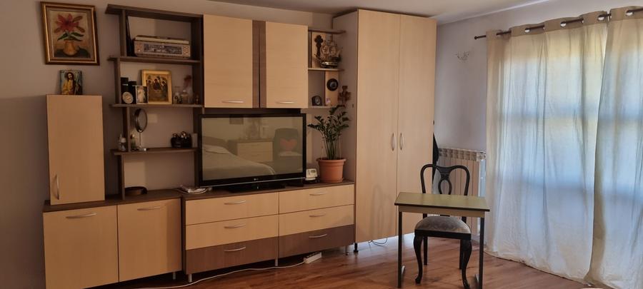 Casă cu 4 camere cu Teren 400 Mp în Mogoșoaia