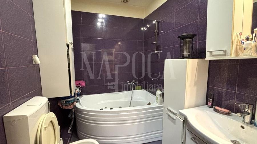 Casă individuală cu 5 camere cu Canalizare în Mănăștur