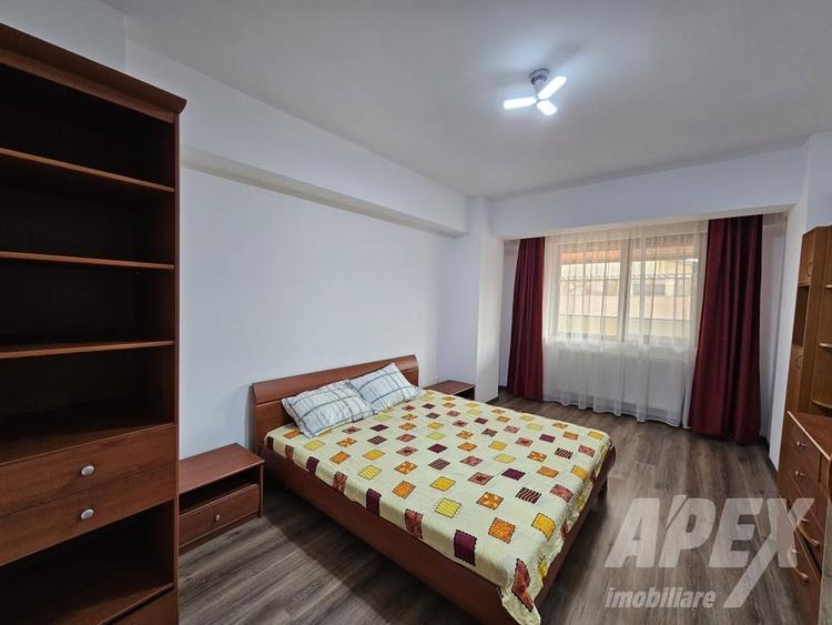 Apartament cu 3 camere decomandat, mobilat în Bragadiru