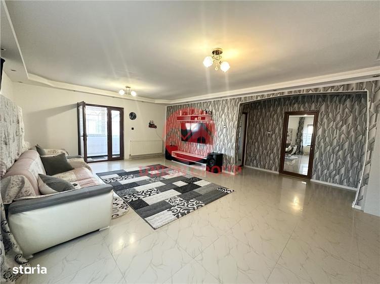 Casă cu 4 camere cu Teren 266 Mp în Valu lui Traian