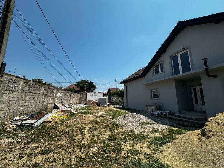 Casă cu 4 camere în Cerneți