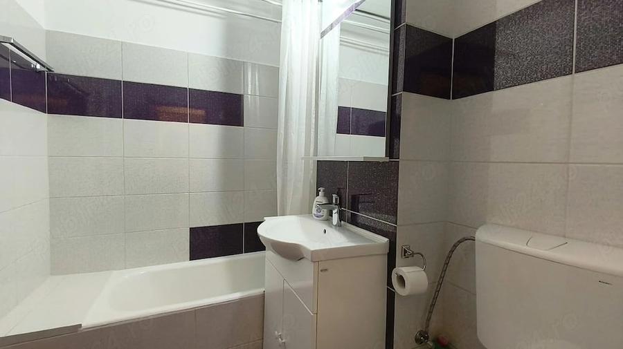 Apartament cu 2 camere decomandat în Ultracentral