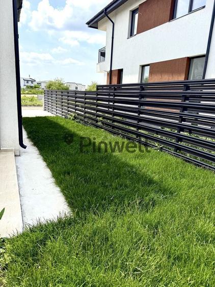 Duplex cu 3 camere cu Canalizare în Central