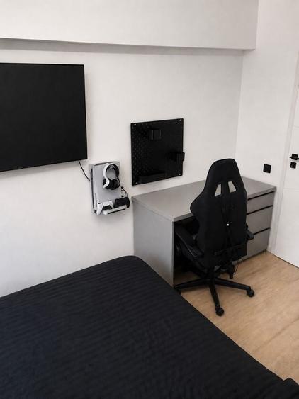 Apartament cu 3 camere decomandat în Republicii