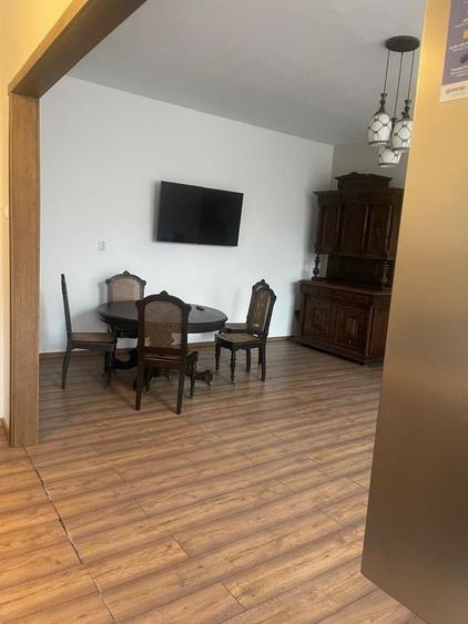 Casă cu 2 camere în Central