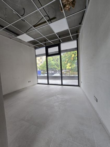 Spațiu comercial, de 173 mp, în Săsar