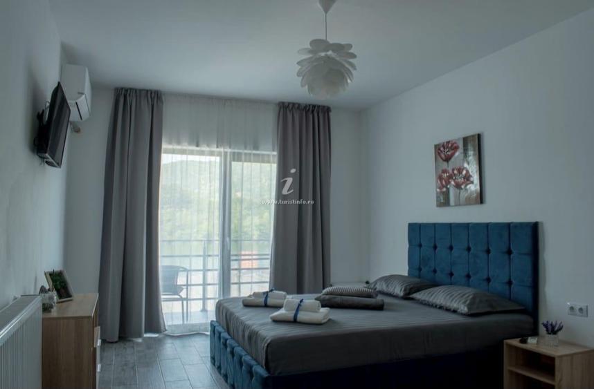 Hotel/Pensiune, de 20 mp, în Eșelnița