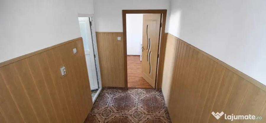 Apartament 2 camere, 42 mp, zona Bals - 8