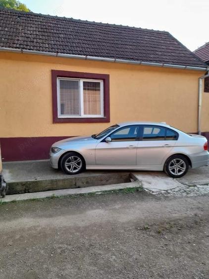 Casă cu 4 camere în Gârliște