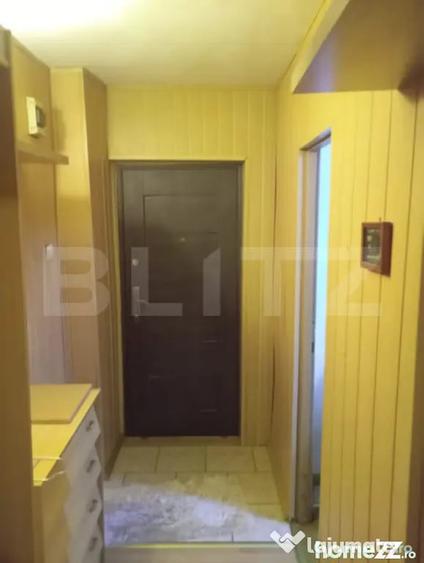 Apartament cu 2 camere semidecomandat în Micro 11