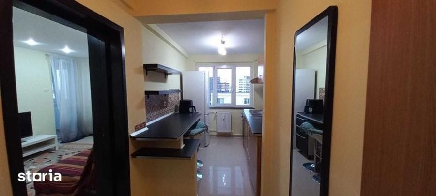 Apartament cu 2 camere semidecomandat în Titan