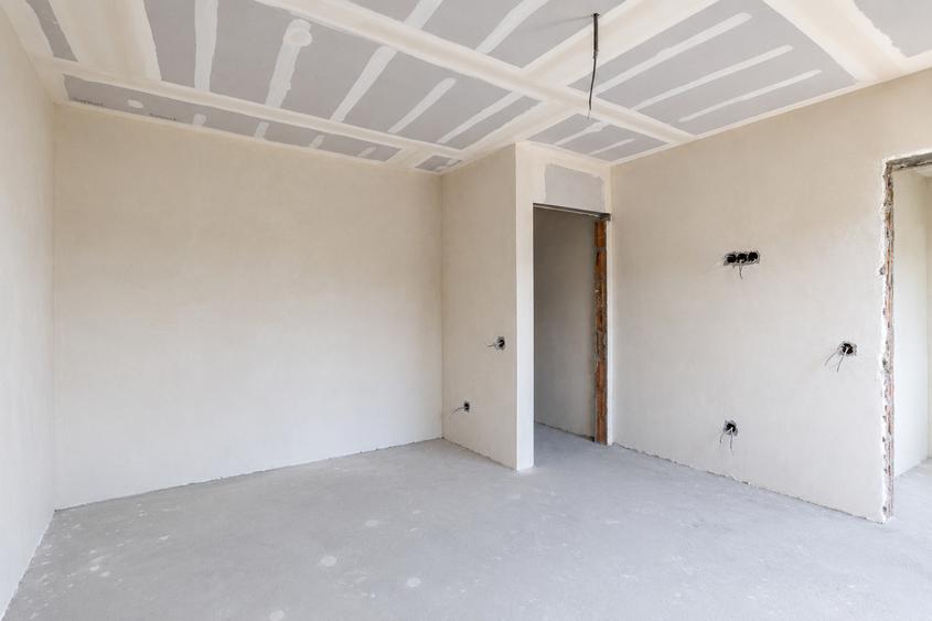 Duplex cu 4 camere cu Canalizare în Sânpetru