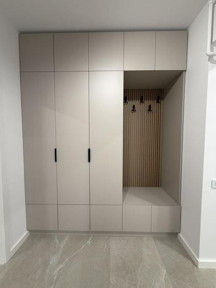 Apartament cu 2 camere decomandat în Drumul Taberei