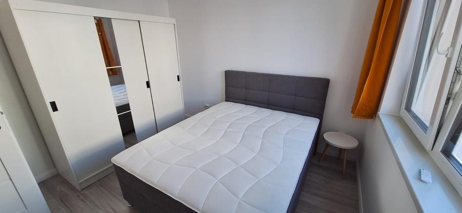 Apartament cu 2 camere decomandat în Florești