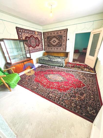 Casă cu 5 camere cu Teren 3136 Mp în Vânători-Neamț