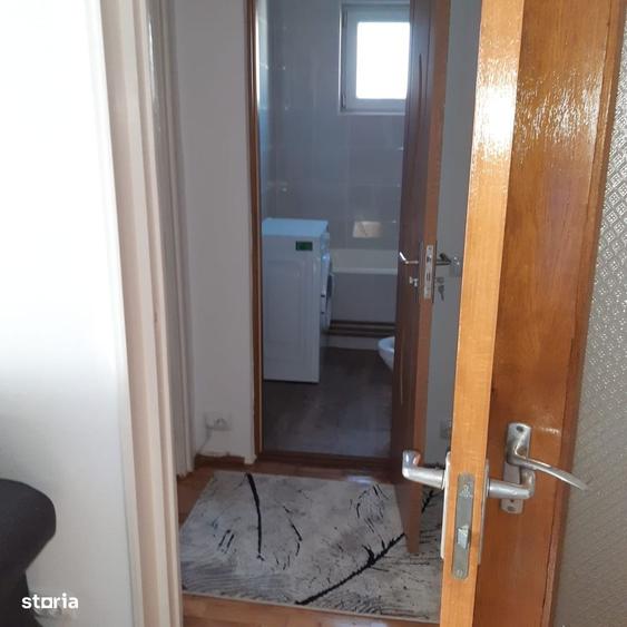 Apartament cu 2 camere decomandat, mobilat în Costin Georgian