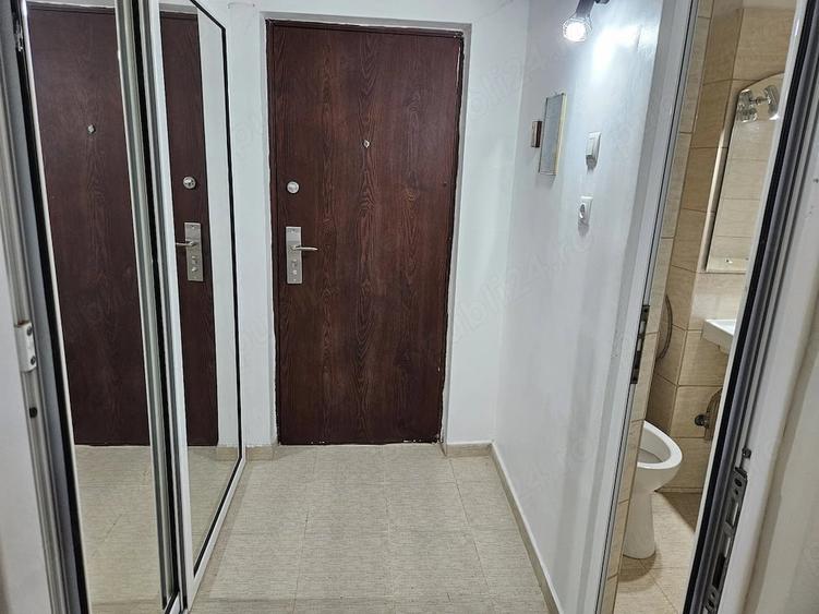 Garsonieră semidecomandată în Zahana