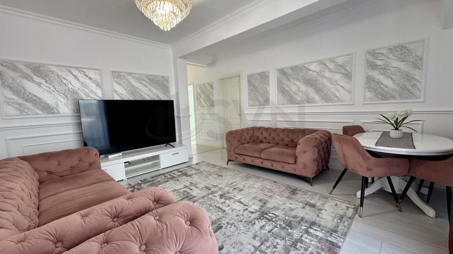 Apartament cu 3 camere decomandat în Bucureștii Noi