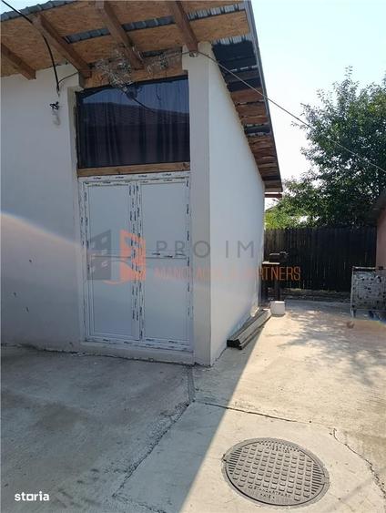 Casa tip parter zona Capatanesti - 2