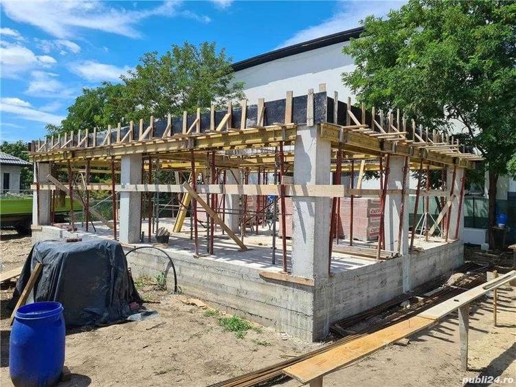 Casă cu 3 camere în Central