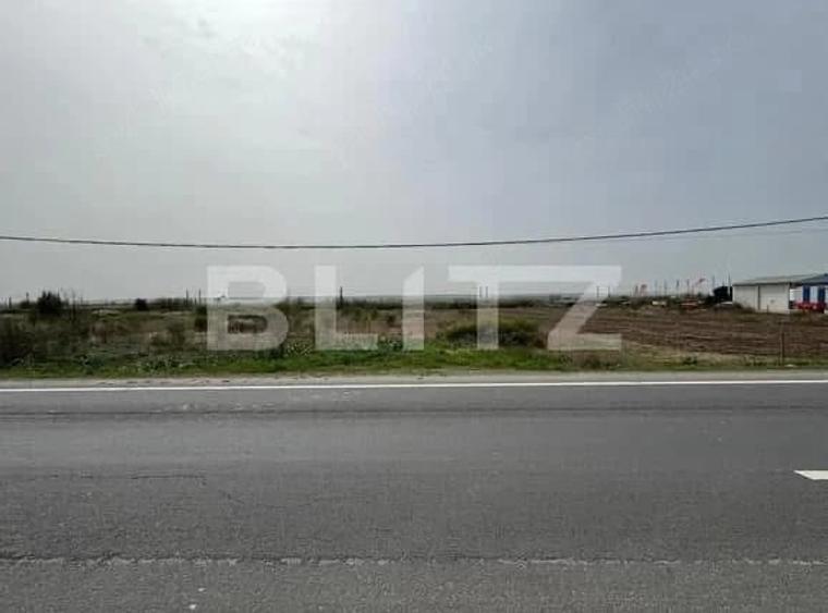 Teren de 10763 mp, în Brădești