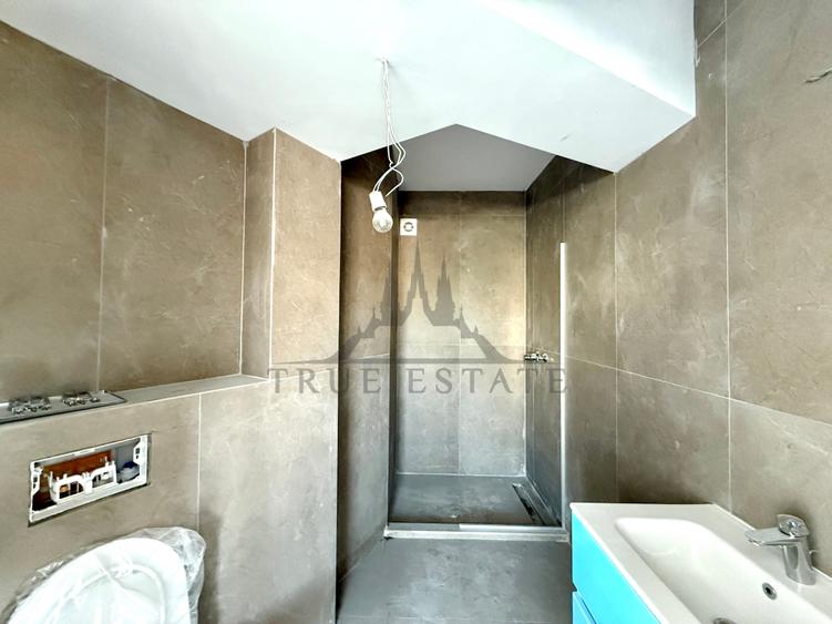 Penthouse cu 5 camere decomandat, mobilat în Timpuri Noi
