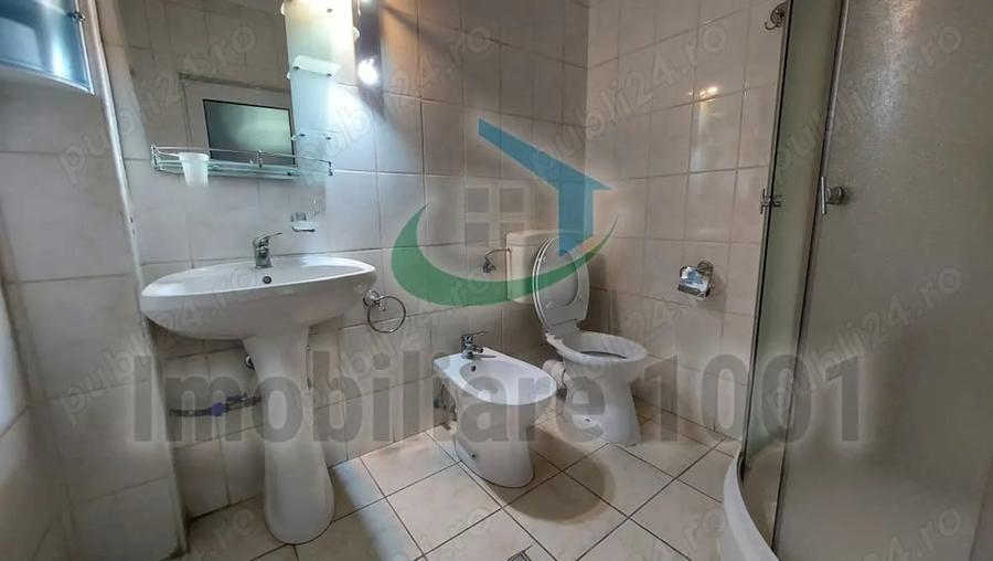 Spațiu comercial, de 84 mp, în Central