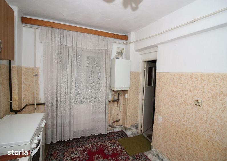 Apartament cu 2 camere decomandat în Energiei