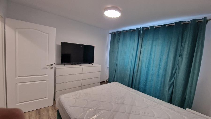 Apartament cu 2 camere decomandat în Ghencea