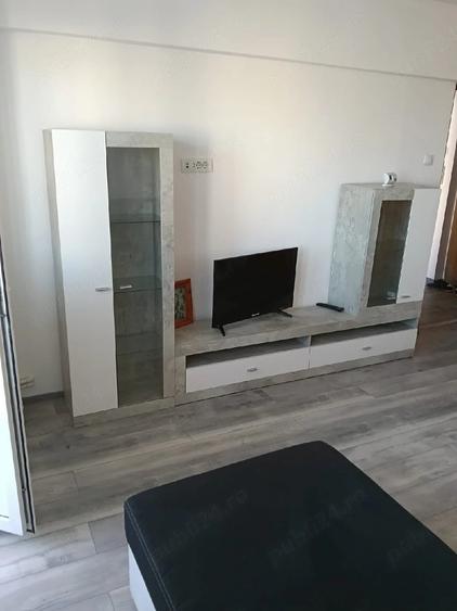 Apartament cu 2 camere decomandat în Republicii