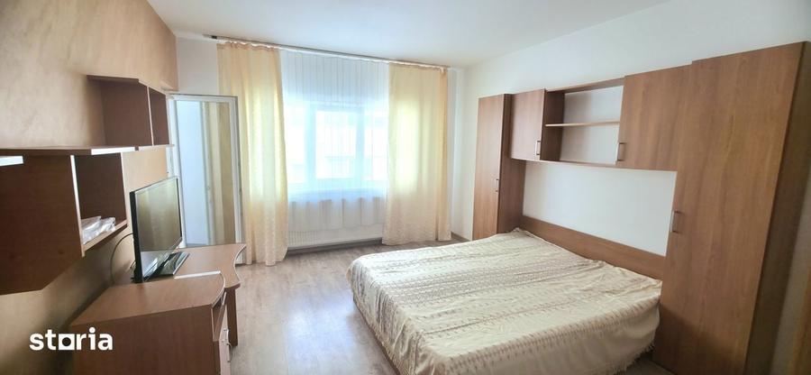 Garsonieră decomandată în Bucium