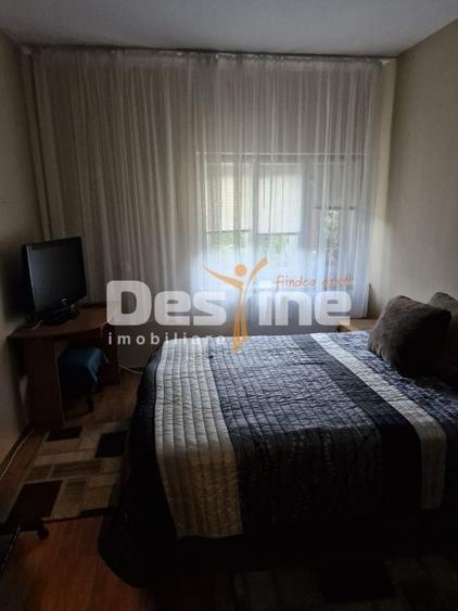 Casă individuală cu 2 camere cu Canalizare în Central