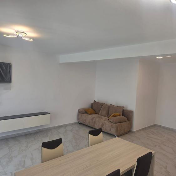 Apartament  2 camere Tractoru ,bloc nou! - 5