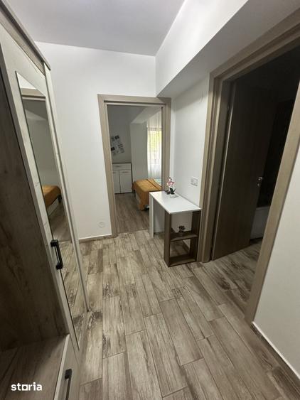 Apartament cu 2 camere în Podu Roș