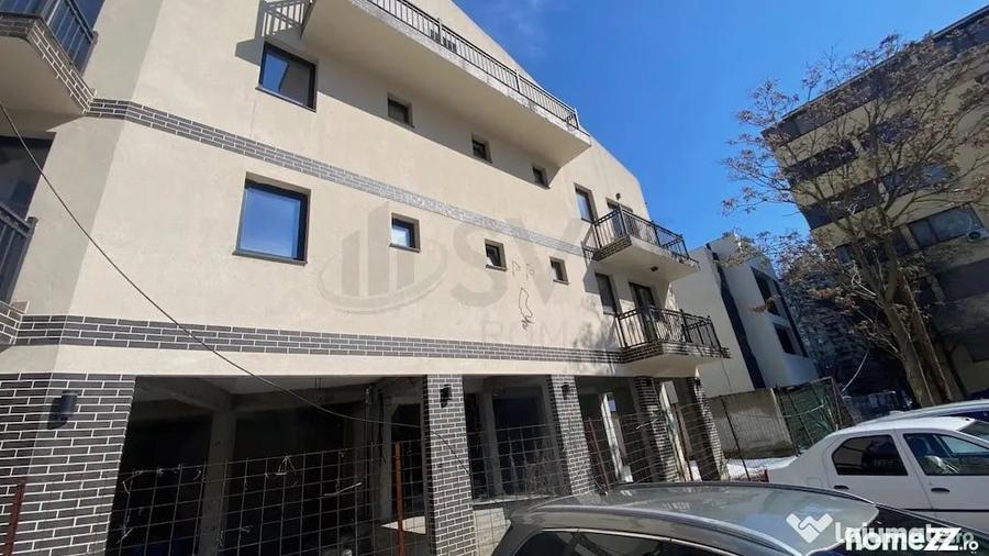 Casă cu 4 camere cu Teren 220 Mp în Vitan