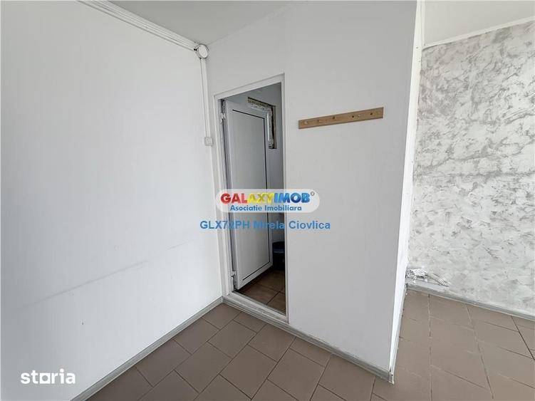 Spațiu comercial, de 45 mp, în Central
