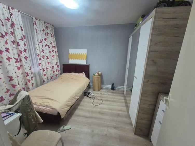 Apartament cu 2 camere decomandat în Cetate